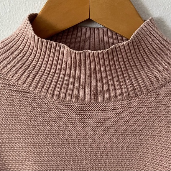 TopShop knitted ribbed mock neck oversized pastel light pink cropped sweater M - Picture 3 of 10